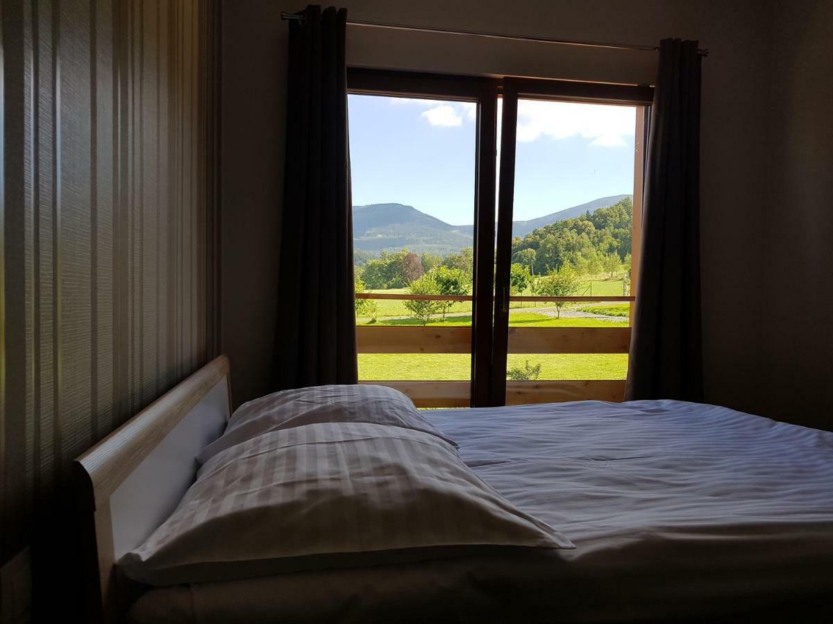 B&B Dom Z Bali Miłków Extérieur photo